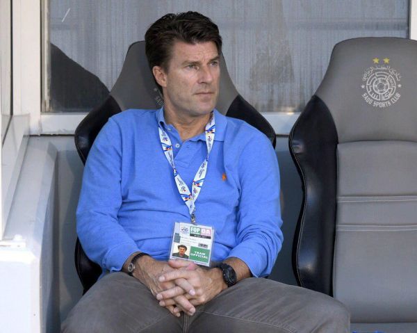  گل دوم استقلال لادروپ را نیمکت نشین کرد