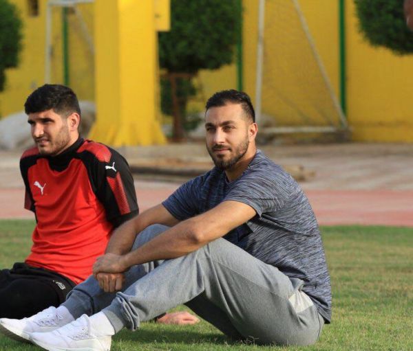  دو غایب نامدار نفت آبادان مقابل پیکان  عکس