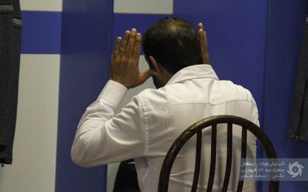  شارژ روحی فیروز کریمی قبل از بازی