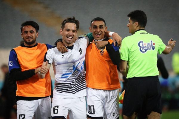  اشتباهی که پیکان را به بازی برگرداند