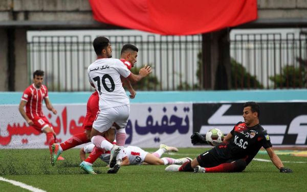 واکنش نجاتبخش لک مقابل پسران باران