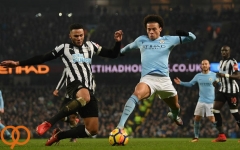 گواردیولا هنوز زود است که بخواهیم سانه را با گیگز مقایسه کنیم