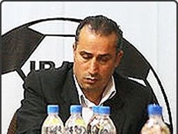 تاج ترس روبرو شدن با علی کریمی را داشت