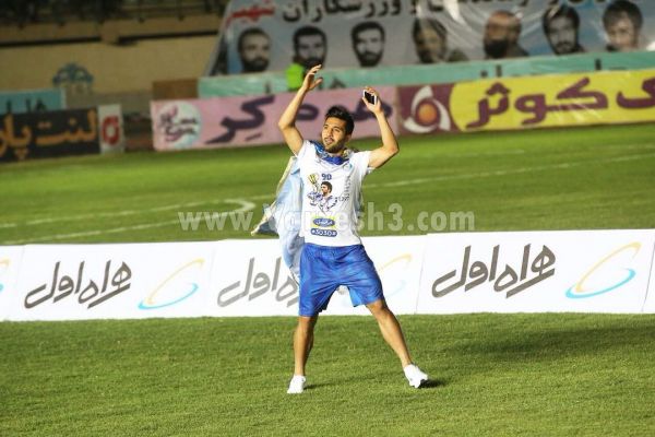 اسماعیلی بعد از ٣ سال رنگ طلا را دید عکس