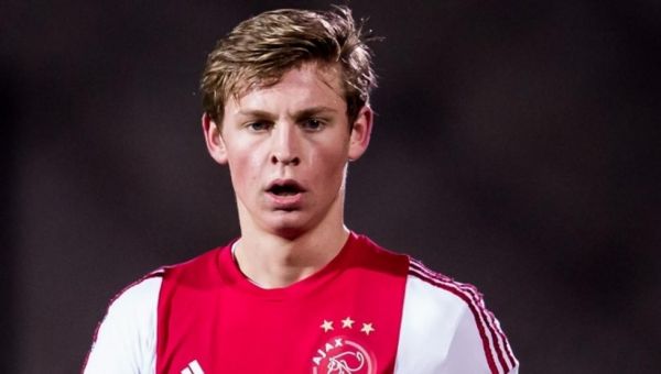 درخواست بارسا از پدیده آژاکس؛ تا 2019 صبر کن