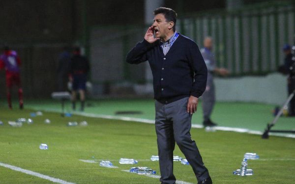 قلعهنویی سروکله برخی بعد از قهرمانی استقلال پیدا شده