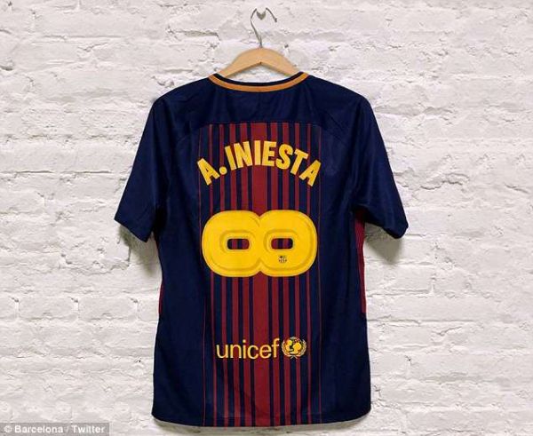  طرح ویژه بارسلونا برای خداحافظی اینیستا  عکس