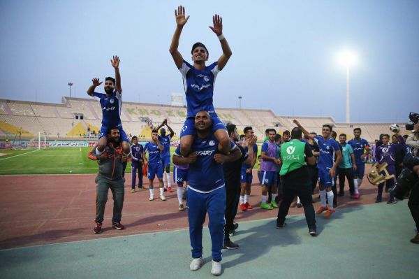 استقلال خوزستان به بانک ملی بازمیگردد