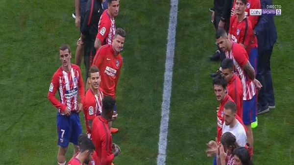 وداع باشکوه تورس با پیراهن اتلتیکو مادرید عکس