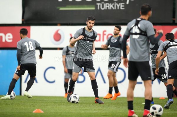 در جستجوی 180 دقیقه درخشان در روسیه عکس