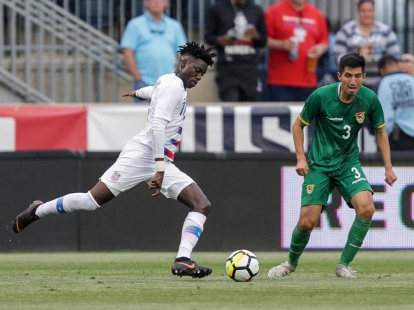 گلزنی پسر رئیس جمهور لیبریا برای آمریکا عکس