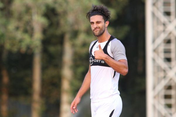 منوچهری از تایلند و مالزی پیشنهاد دارم