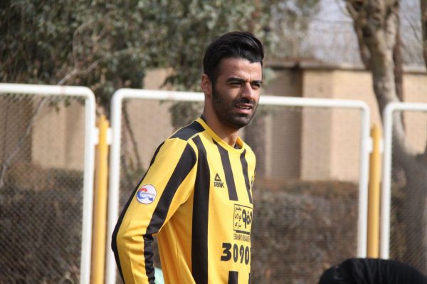 حسن زاده قلعه نویی حق انتخاب دارد