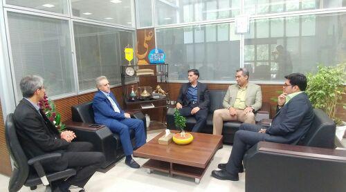 ملاقات مدیران دو باشگاه اصفهانی عکس