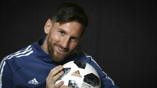 لیونل مسی به اهمیت گل ها نگاه می کنم نه زیبایی آنها