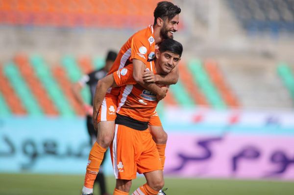  مهدی ترابی در یک قدمی پرسپولیس