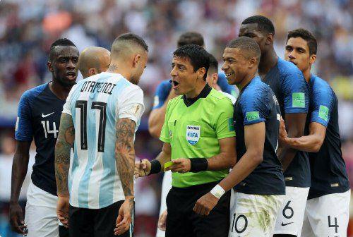  فغانی شوخی اوتامندی را با شوخی جواب داد