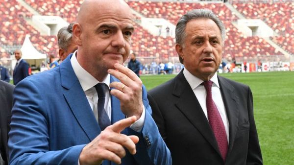 نژادپرستی میتواند مسابقات جام جهانی را متوقف کند