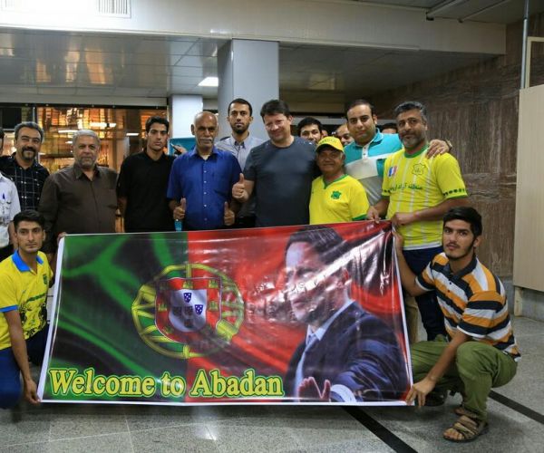  سرجیو با استقبال هواداران نفت وارد آبادان شد