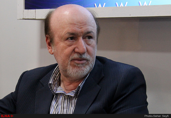 افتخاری روزی که آمدم استقلال 1000 طلبکار داشت خیلی از بازیکنان را شفر قبول کرد اما من رد کردم؛ مسی هم بالای 30 سال باشد جذب نمی کنم