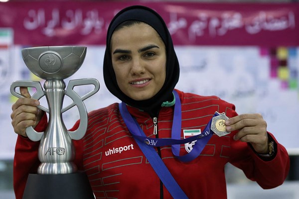 کریمی نبودن جام جهانی فوتسال بانوان ضعف فیفاست رویای من تجربه بازی در کشورهای دیگر است فوتسال عشق و زندگیام است