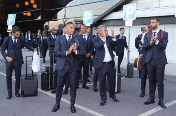 استقبال کم فروغ از تیم ملی پرتغال عکس