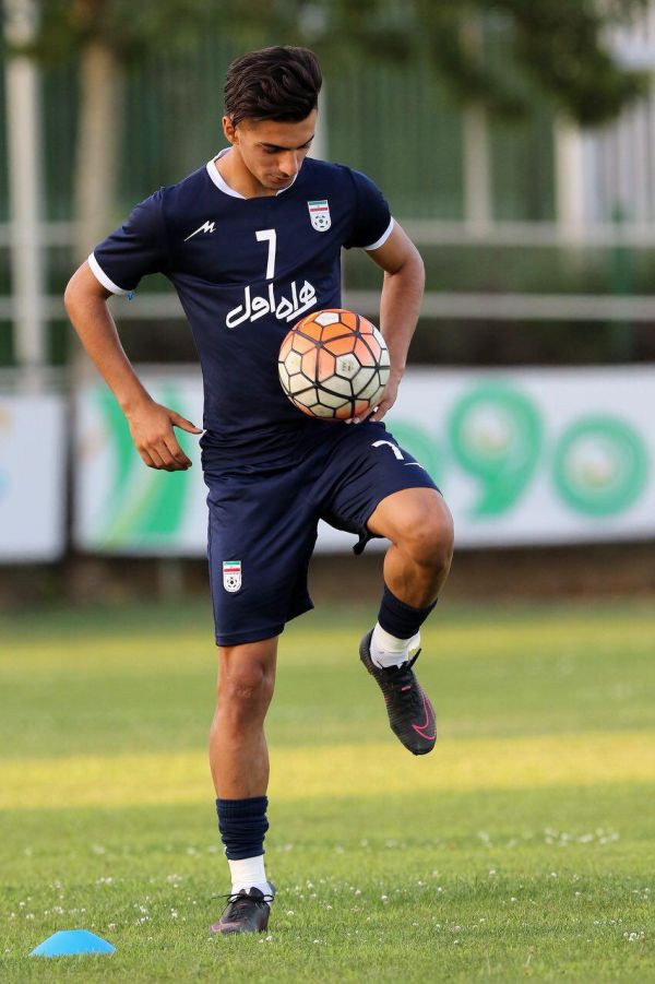  یونس دلفی استخوان ترکاند عکس