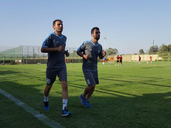 حضور رحمان احمدی در تمرینات پارس جم عکس