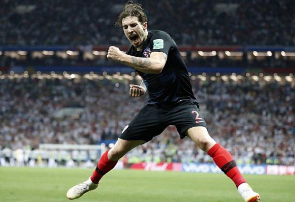 ورسالیکو انگلیس همچنان توپ بلند میفرستد