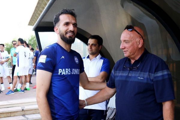 کاپیتان و مربی سابق پرسپولیس به هم رسیدند عکس