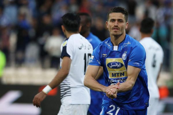 چرا نام وریا غفوری در میان بهترین ها نبود