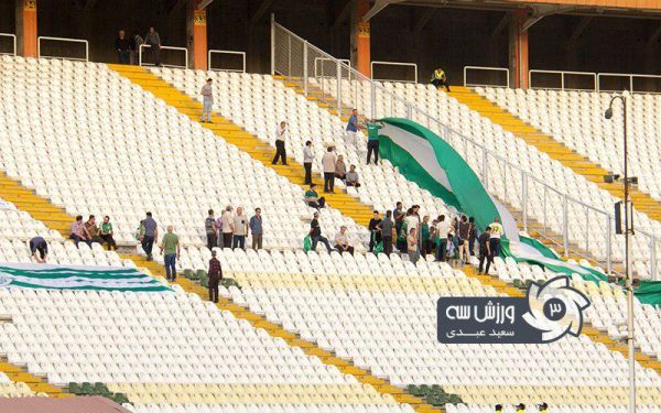 گسترش فولاد با لباس و هواداران ماشینسازی عکس