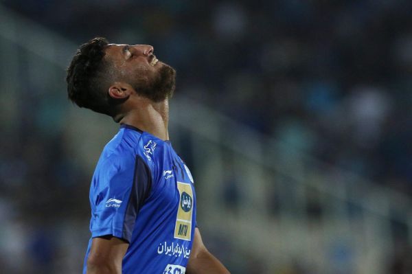 نماینده استقلال امروز راهی باشگاه سایپا میشود