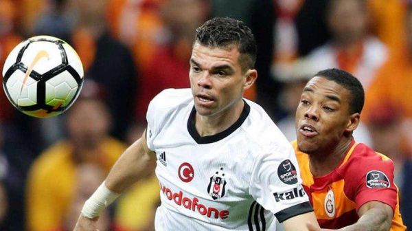 مدافع سابق رئال از بشیکتاش جدا میشود