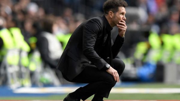  سکوت دیگو سیمئونه در مورد خرید پسرش