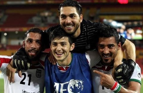 دژاگه، حقیقی و رضائیان همچنان بدون تیم