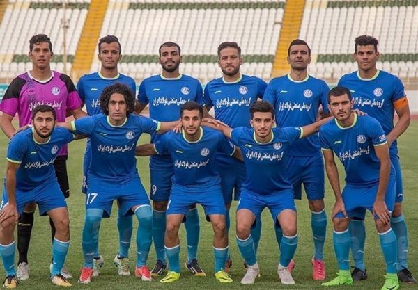  حاشیه دیدار استقلال خوزستان - پدیده؛ شعار علیه یزدی و حمله به سرپرست استقلال خوزستان