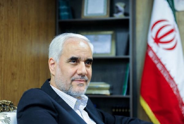 عیادت استاندار اصفهان از بازیکن مصدوم ذوبآهن