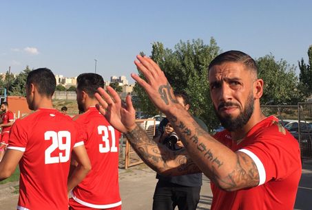  استقبال 5 هزار نفری از تمرین تراکتورسازی  تعجب شجاعی و دژاگه از حضور هواداران + عکس