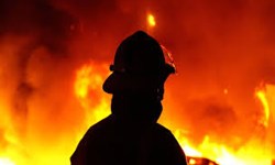  انفجار در مجموعه ورزشی انقلاب  سه کارگر جان سپردند