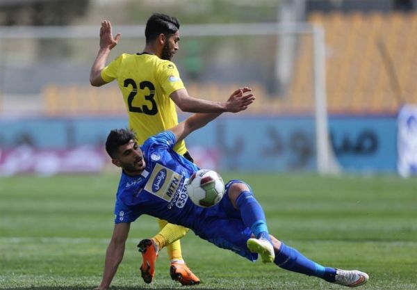  گل‌محمدی  بعید می‌دانم نفت تهران در لیگ دسته اول شرکت کند  این باشگاه با بی‌ملایمتی‌ در آستانه نابودی قرار دارد