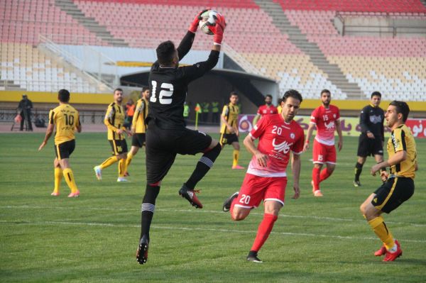 نفت نبود، مشهدیها برنده شدند