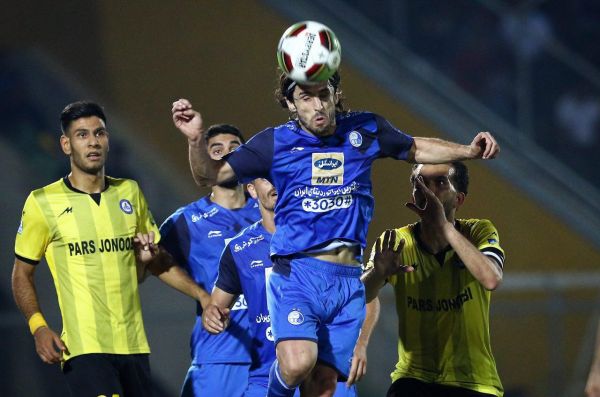  بازی در پست غیر تخصصی بلای جان شفر در جم