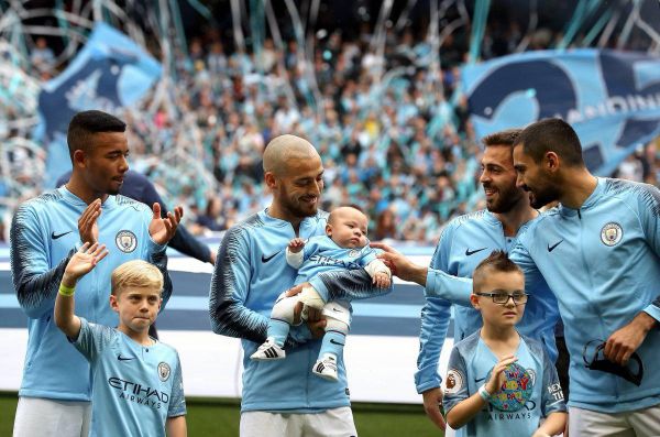 گل چهارم؛ تقدیم به پسری که زود به دنیا آمد عکس