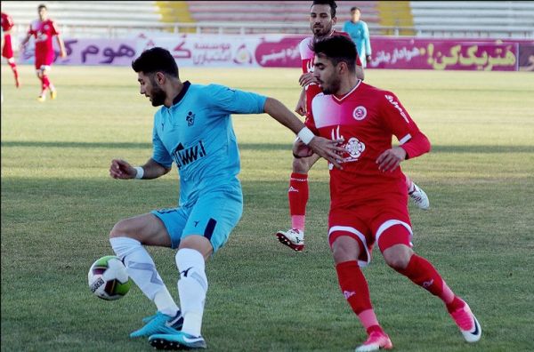  تغییر ساعت بازی پیکان و پدیده