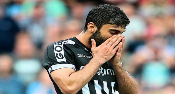  احتمال غیبت کاوه رضایی برابر اندرلشت با وجود مجوز قانونی