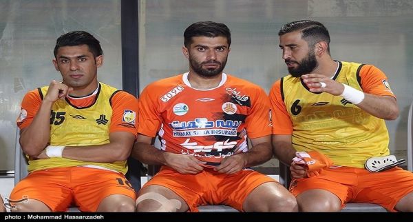  رحیم‌زهیوی  صحبت‌های مربی نفت مسجدسلیمان غیرحرفه‌ای است  ۲ هفته بازی نکردم برایم حاشیه ساختند