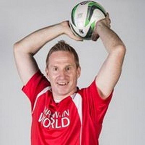  لیورپول مربی پرتاب اوت استخدام می‌کند