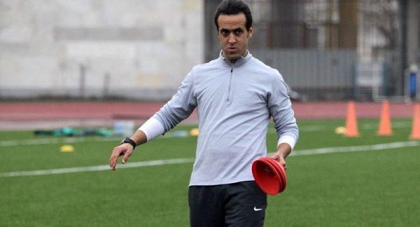 کریمی از شرایط فعلی سپیدرود ناراحتم کادر فنی قبل به دلیل امکانات ضعیف نتوانستند تیم خوبی جمع کنند