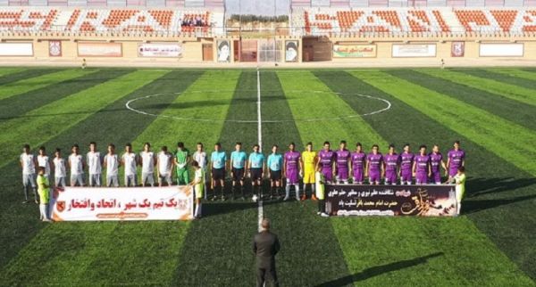هفته سوم لیگ دسته اول فوتبال صدرنشینی موقت گلگهر و اولین امتیاز ملوان در کویر